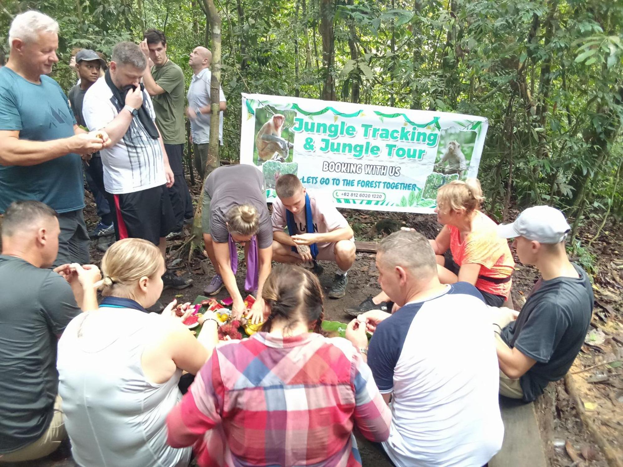 Jungle Treking & Jungle Tour If You Want To Stay Here,You Must Book Treking Only With Us Bukit Lawang Exterior foto